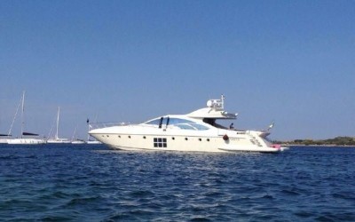 Azimut 86S